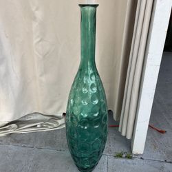 Large Glass Peacock Green Floor Vase 39”1/2H In Good Condition $50 Firm On Price