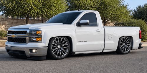 Chevy Silverado 1500 rims new 22 inches wheels