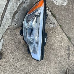 2015 2017 Kia K900 Head Light Right 