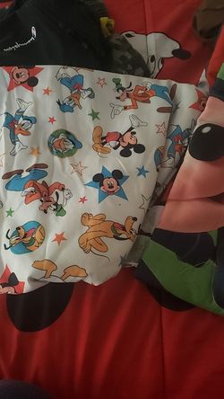 Toddler bed comforter