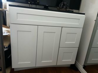 White Shaker Base Cabinet with Drawers