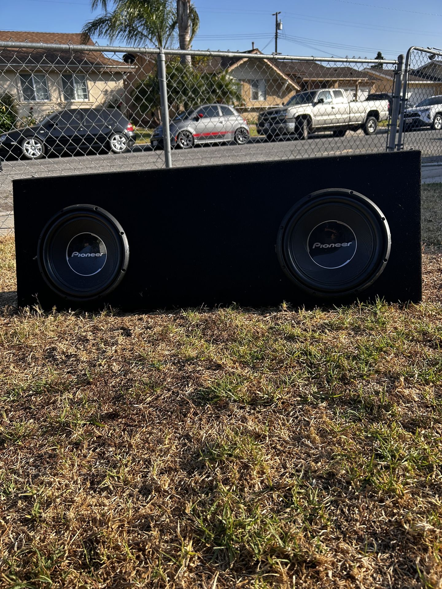 Pioneer Subwoofer