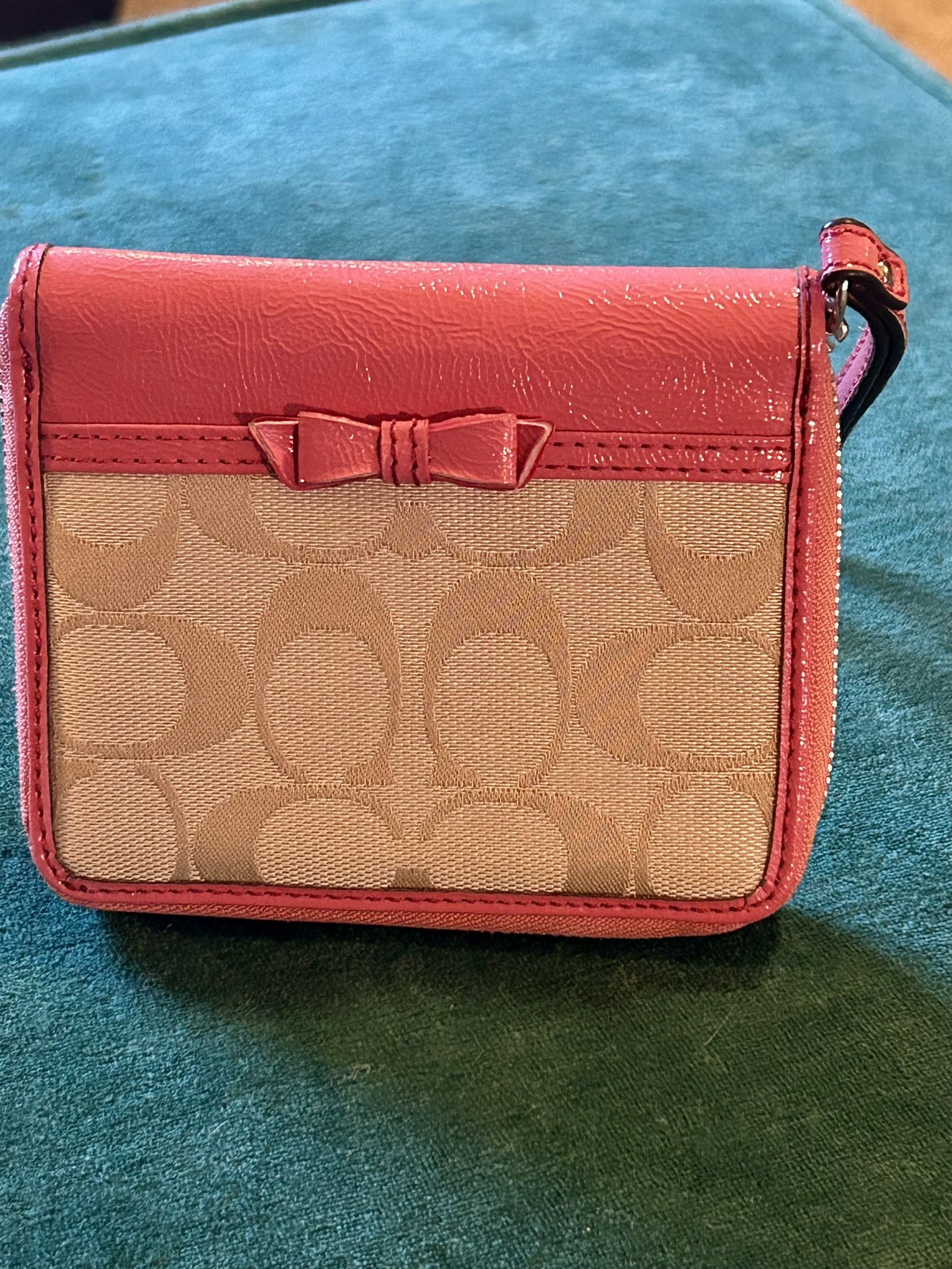 COACH zippered bi fold wallet/wristlet in Pink Patent Leather and Signature Canvas