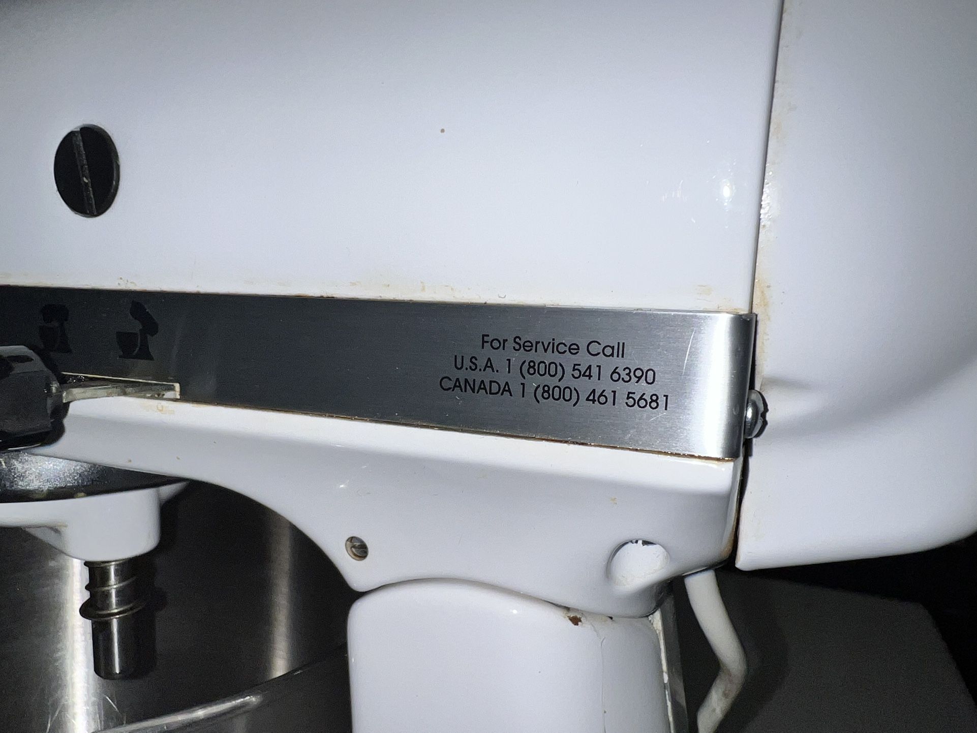 KitchenAid K45SS Classic Series 4.5-qt. Tilt-Head Stand Mixer for Sale in  Wimauma, FL - OfferUp