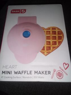 New in box Dash heart mini waffle maker