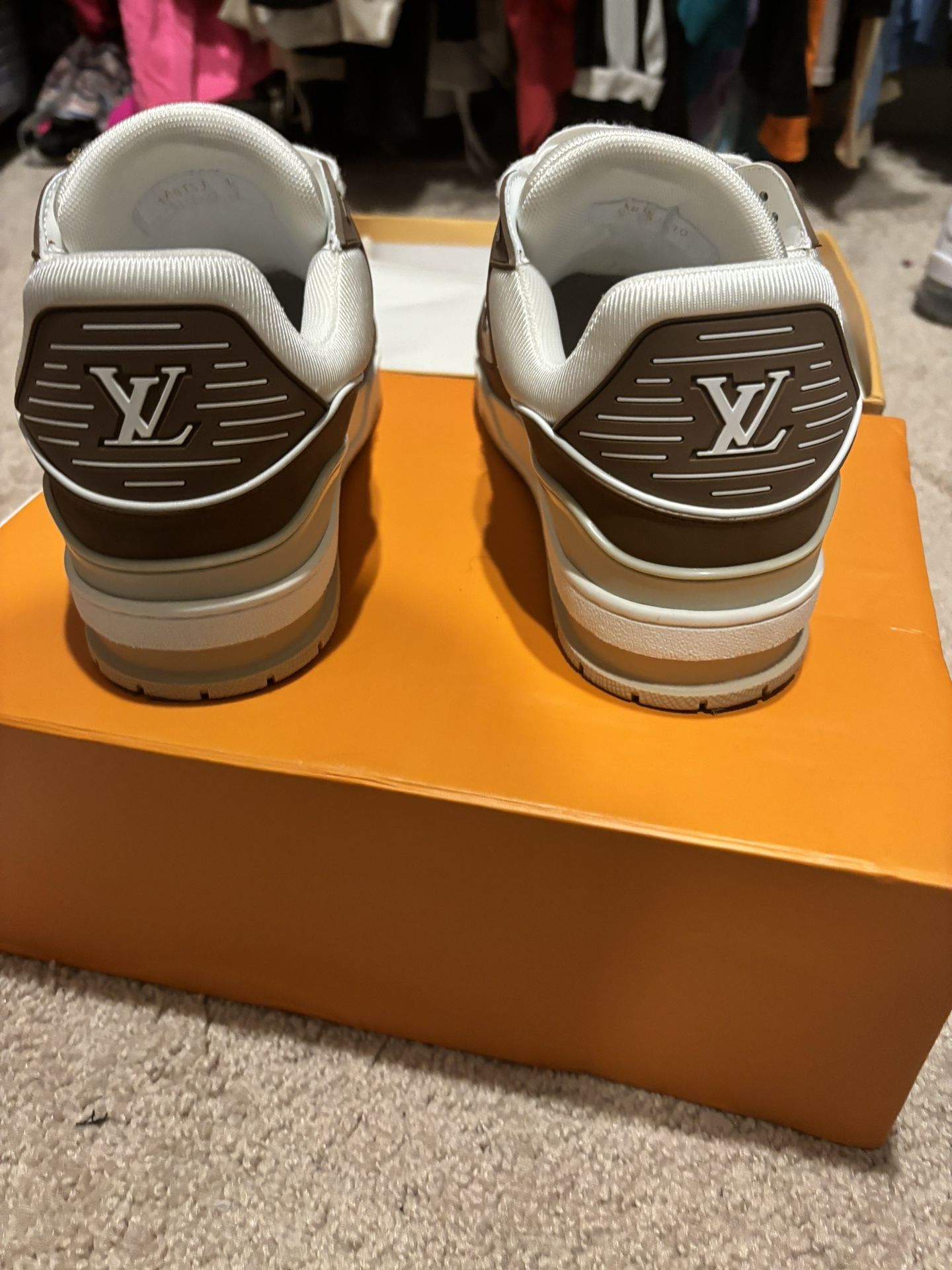 Louis Vuitton Trainer Size 44