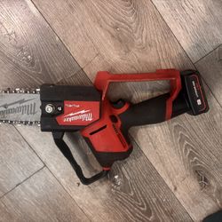 Milwaukee M18 Hatchet Pruning Tool 