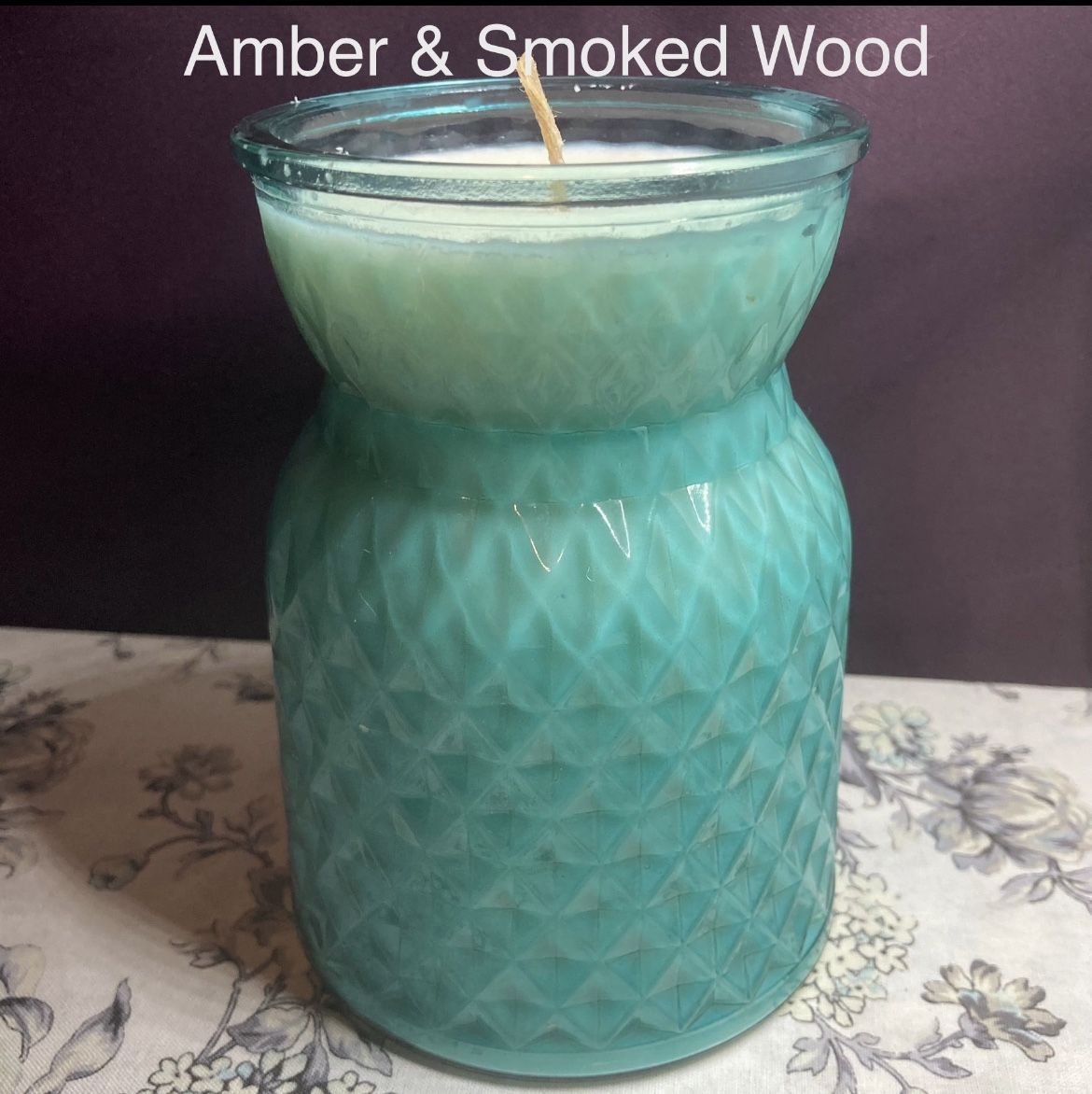 Amber & Smoked Wood Candle