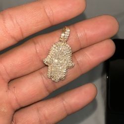 🚨HAMSA PENDANT 🚨