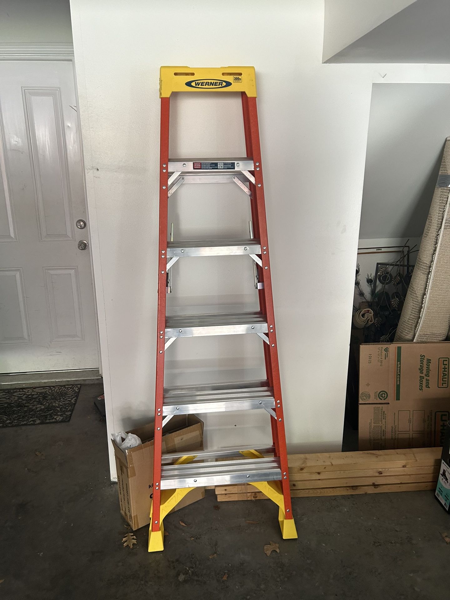 6’ Standing Ladder