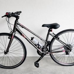 Liv Alight Women’s Hybrid/Commuter Bike - Clean, Ready to Ride