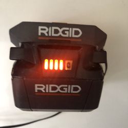 Rigid  Battery And Charger Big Battery 4 Ah