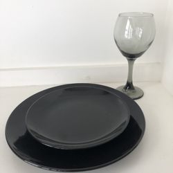 Royal Norfolk – 43 Salad/Dessert Plates - 41 Goblets – Black - $1.25 each