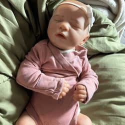 Vinyl, Baby Doll