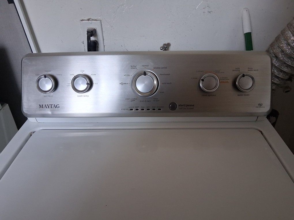 Maytag Washer & Dryer Set