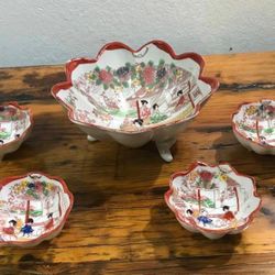 JUEGO DE PORCELANA FILETEADA 