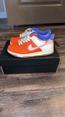 Dunks size 5