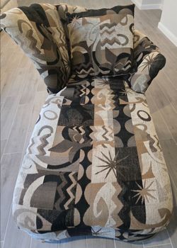 Modern Chaise