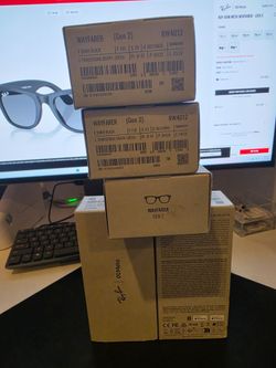 Brand New Factory Sealed
Meta Rayban Wayfarer Generation 2 
Shiney Black / Graphite Green Transition
RW4012
MSRP $459
