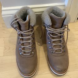 Cole Haan Women's Zerogrand Explore Hiker Waterproof Snow Boot