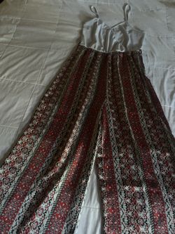 Women’s Jumpsuit Sz Medium
