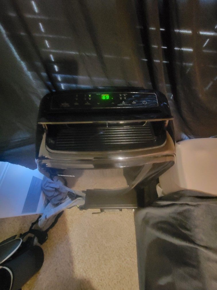 Toshiba 13500 Btu Portable Ac  