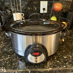 Crock Pot Set 