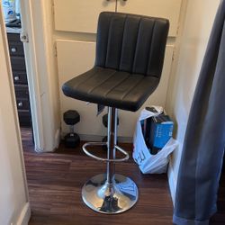 Hydrolic Chair