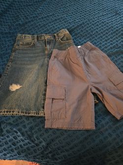 Brand new boys shorts size 8