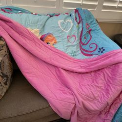 Girls comforter