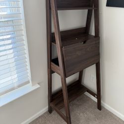 Ladder Shelf  2’1”x5’3”