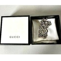 GUCCI DOUBLE G STATEMENT LOGO PEND ON GUCCI NECKLACE