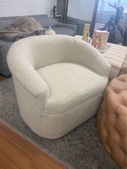 Accent Swivel Chair Brand New