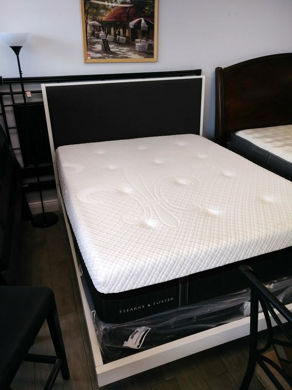 Solid Wood Queen Bed Frame White No 175 00 Orlando Fl Solid Wood Queen Bed Frame White No Mattress Box Orlando