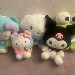 Sanrio plushie’s 