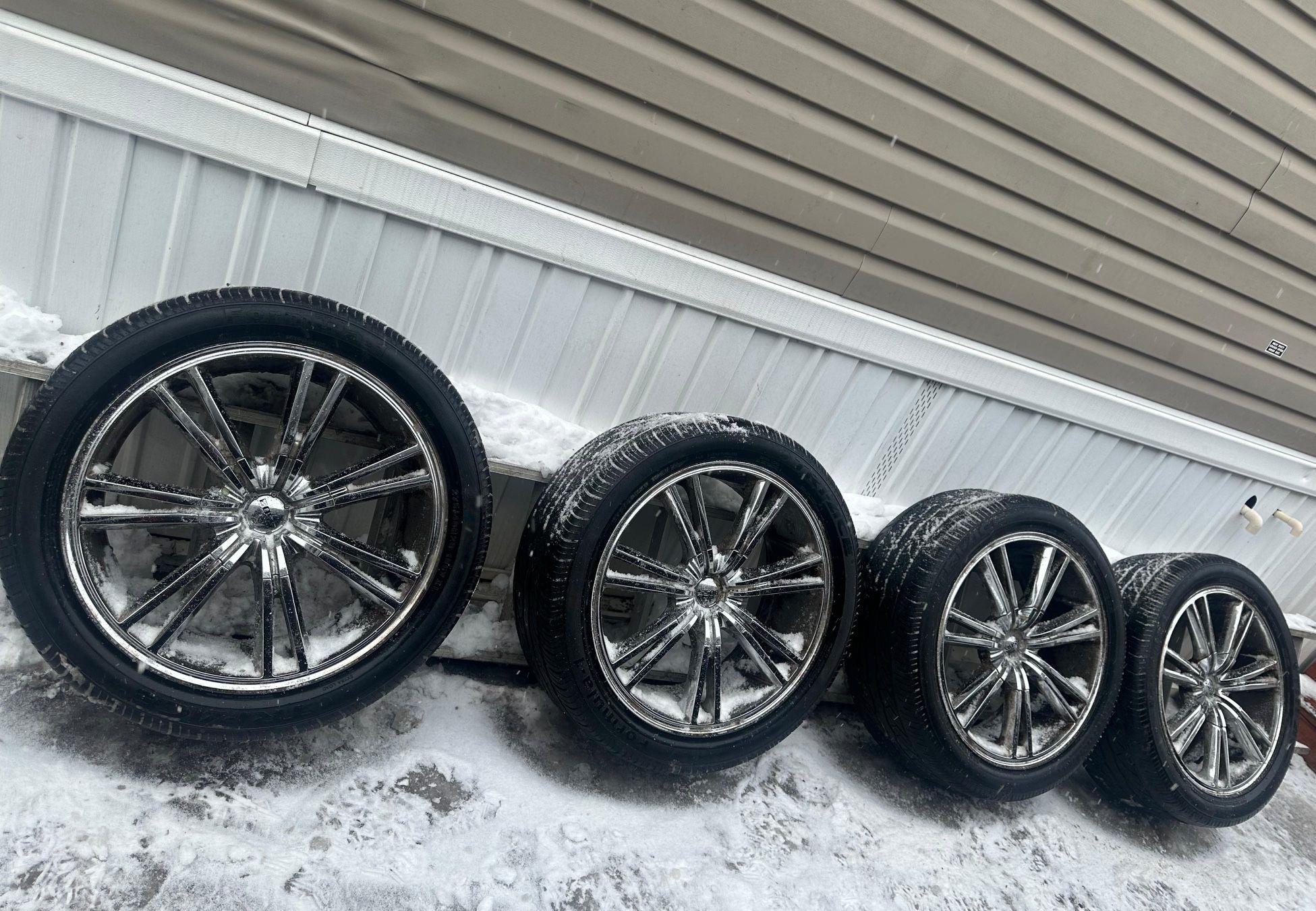 20” 5 Lugs Universal Wheels And Tires 🛞 