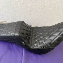 2024 Harley FXLRS/Softtail