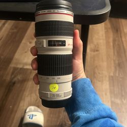 Canon 70-200mm Zoom Lens