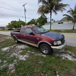 1999 FORD F150 LARIAT 5.4L V8 . 2WD .AUTO .CLEAN TITLE 