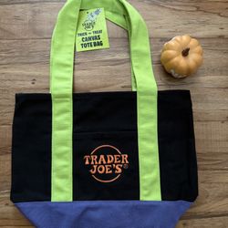 Trader Joe’s Halloween Edition Mini Totes 
