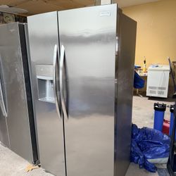 Frigidaire Refrigerator