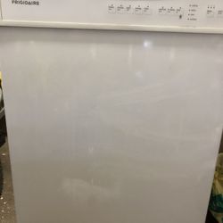 Dishwasher Frigidaire White 