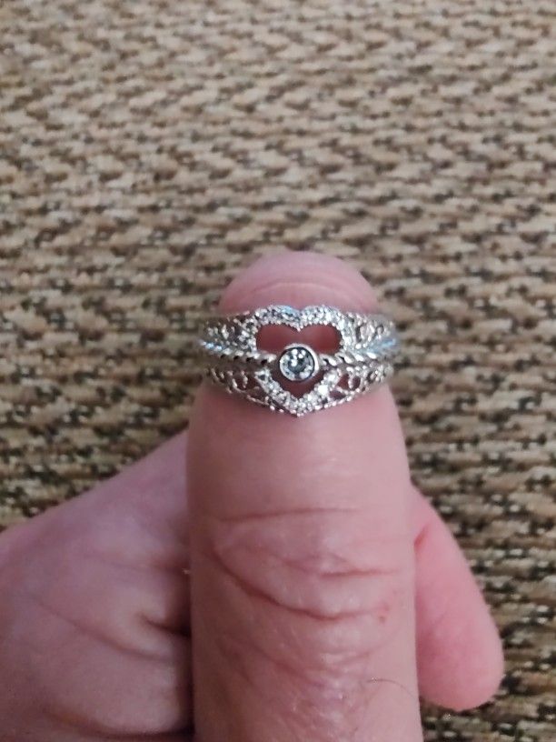 STERLING SILVER, CZ "I LOVE YOU" RING.  SIZE 6.5  NEW. PICKUP ONLY.