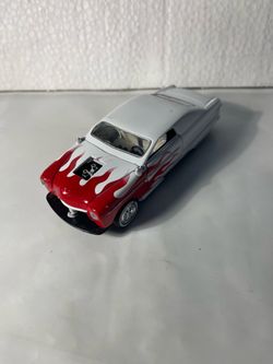 1949 Ford Custom Street Rod 1:38 Scale Die Cast Replica Tins Toys Red /white