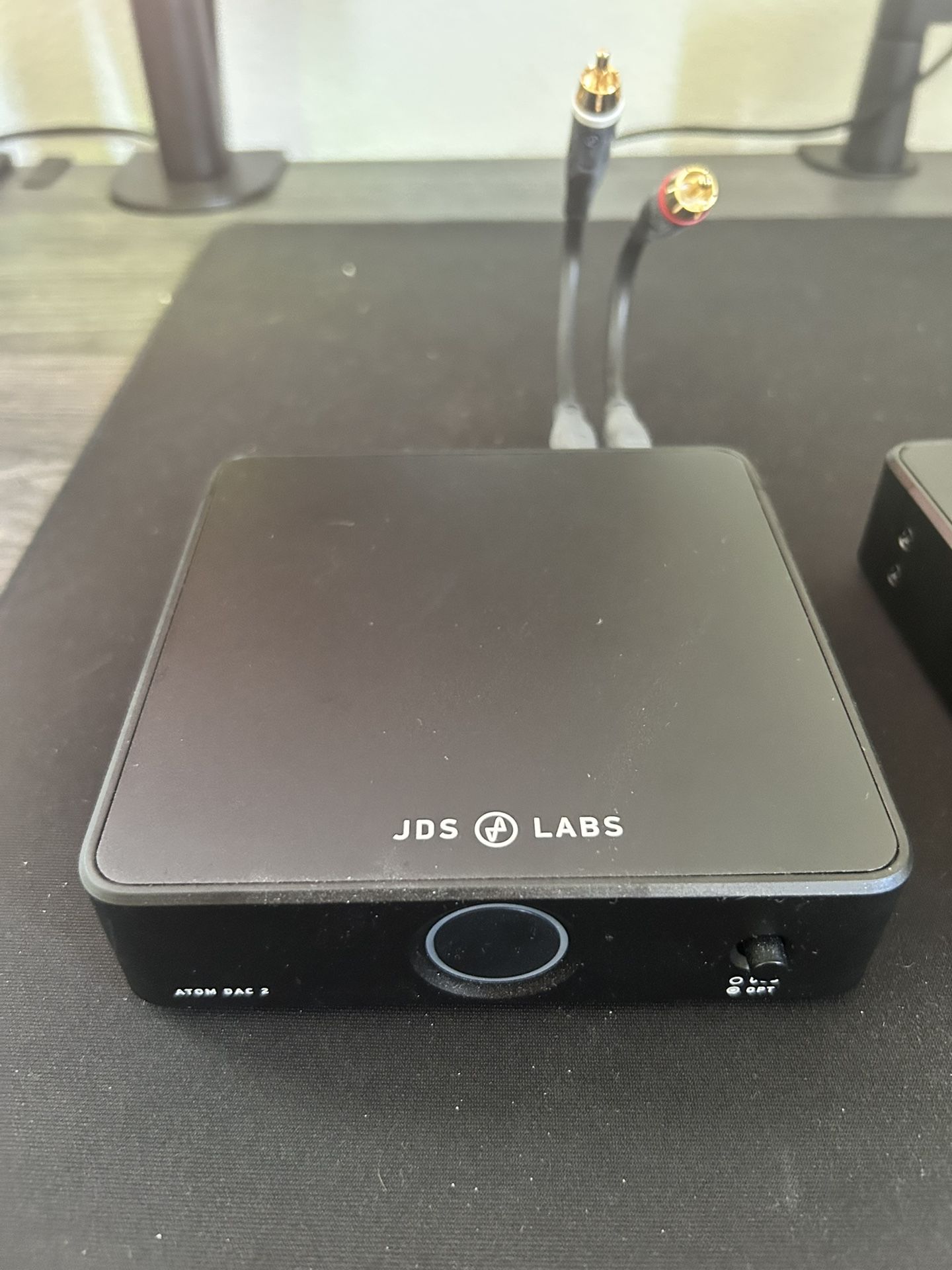 JDS Labs Atom Amp 2 + DAC 2 + Beyerdynamic DT 990 Pro (250Ω) Audiophile Setup