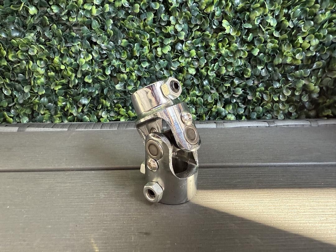 Universal Steering Shaft U-Joint Single Joint,13/16" 36 Spline to 1" DD,3.2" Length,Max 38 Degree Working Angel