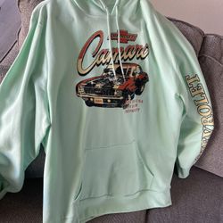 Sweatshirt Free