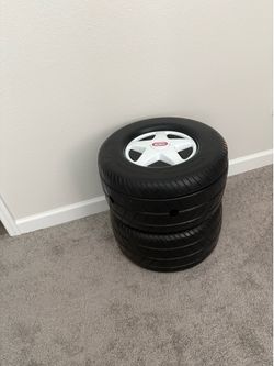 Classic Racing Tire Toy Chest