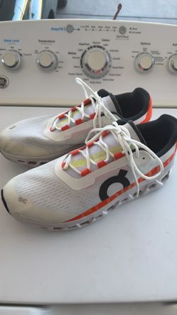 On running brand cloud size 12.5