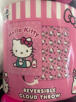 Hello kitty blanket